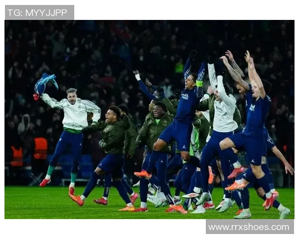 全球足球国际赛直播盛宴尽在眼前尽情享受精彩赛事与激情瞬间